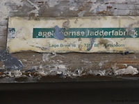 Apeldoornse ladderfabriek houten schilderstrap - afbeelding 5 van  8