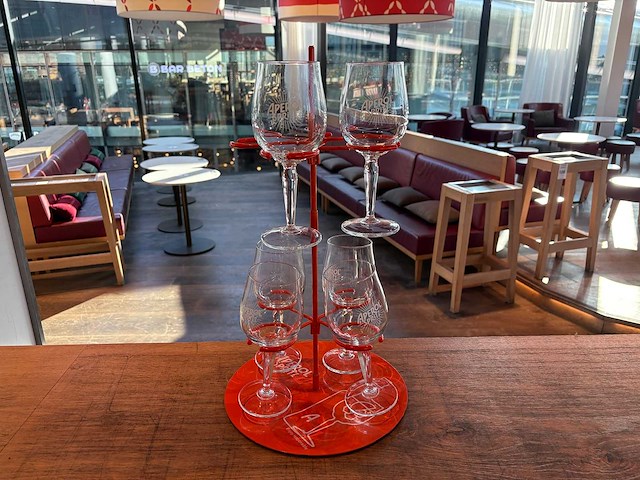 Aperol spritz - glazenhouder met glaswerk - afbeelding 1 van  1