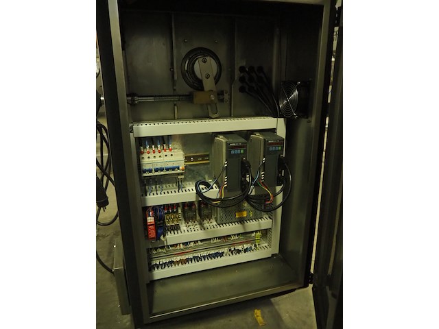 Apha pack europe s.r.l. - afbeelding 2 van  12