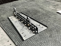 Apia accessoires voor opbouw geluidsystemen (2x) - afbeelding 3 van  4
