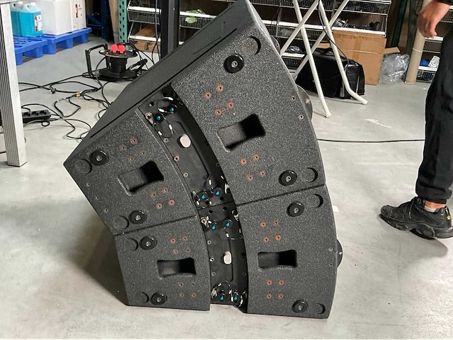 Apia axi line array luidspreker (2x) - afbeelding 10 van  12