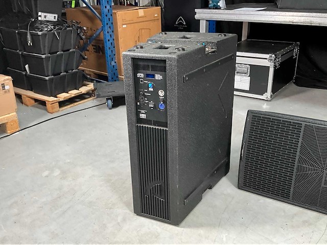 Apia axi line array luidspreker (2x) - afbeelding 12 van  12