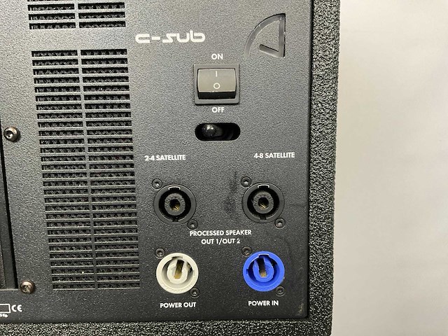 Apia c-sub subwoofer (2x) - afbeelding 1 van  3