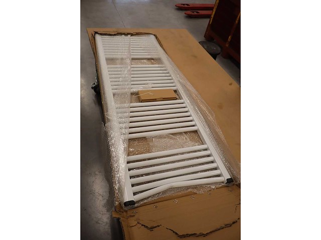 Apollo - round - handdoekradiator - afbeelding 2 van  6
