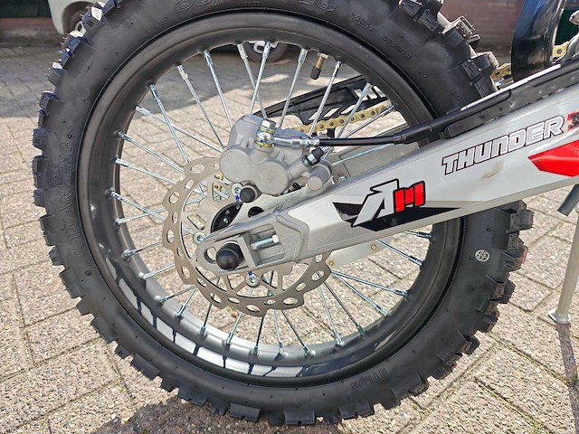 Apollo - thunder 150 - crossmotor 150cc - afbeelding 2 van  2