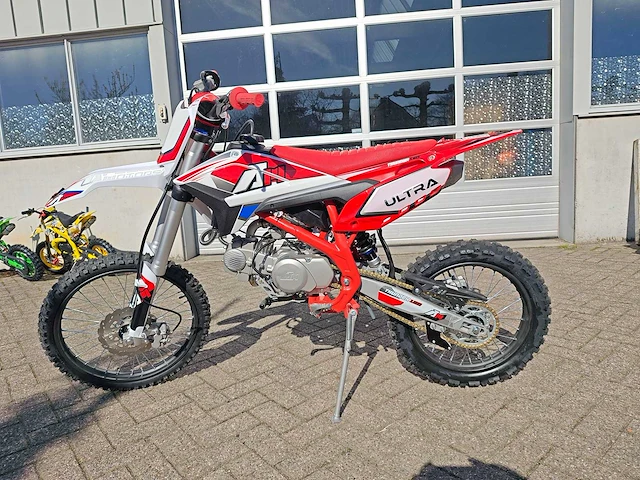 Apollo - thunder 150 - crossmotor 150cc - afbeelding 11 van  18
