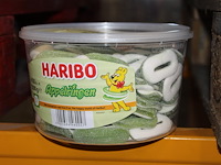 Appelringen haribo in 10 overdozen met 6 emmers a 1200 g. tht 9-2026 - afbeelding 1 van  3