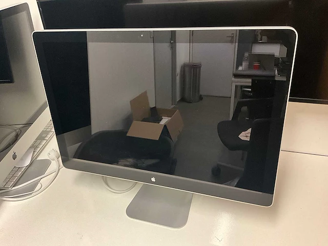 Apple - a1267 - led cinema display 24 inch - afbeelding 1 van  3