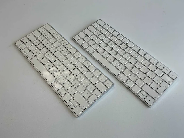 Apple - a1644 - toetsenbord (2x) - afbeelding 1 van  4