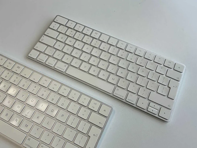 Apple - a1644 - toetsenbord (2x) - afbeelding 3 van  4