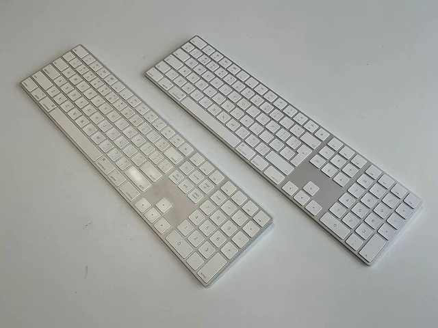Apple - a1843 - toetsenbord (2x) - afbeelding 1 van  4
