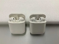 Apple - airpods 2 with charging case (2x) - afbeelding 1 van  1