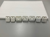 Apple - airpods pro 1, airpods 1, airpods 2 with charging case (13x) - afbeelding 1 van  2