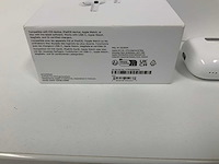 Apple - airpods pro (2nd generation) with magsafe charging case(usb-c) - mtjv3zm/a - afbeelding 3 van  3