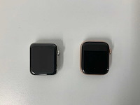 Apple - apple watch series 4 44mm gps aluminium case + apple watch series 2 42mm gps stainless steel case (2x) - afbeelding 2 van  3