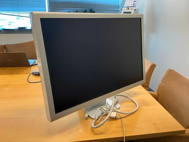 Apple - cinema hd display - monitor - afbeelding 1 van  5