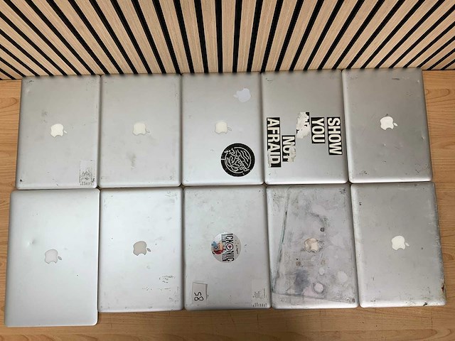 Apple - diverse macbooks - laptops (10x) - afbeelding 2 van  2