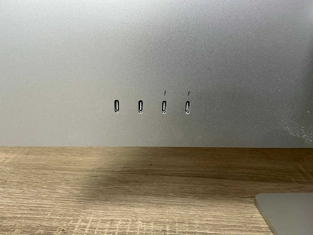 Apple - imac 24” (m3, 16gb) - desktop - afbeelding 6 van  8