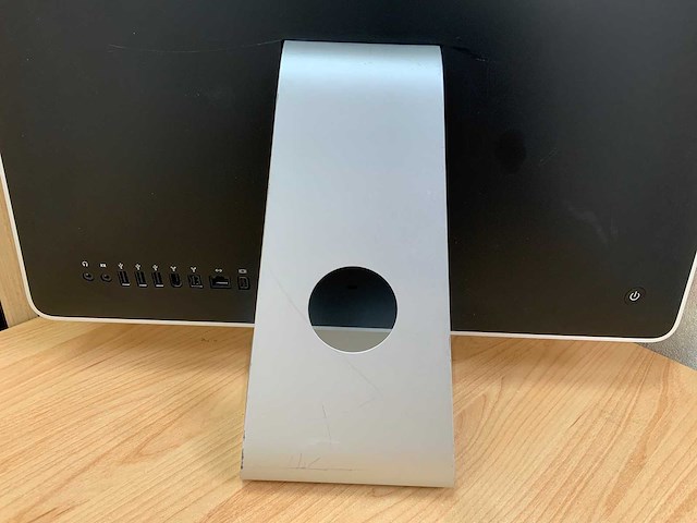 Apple - imac a1224 - desktop - afbeelding 8 van  10