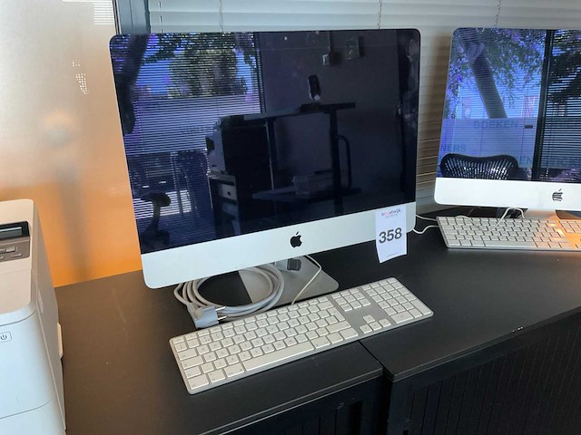 Apple - imac14,3 - imac - desktop - afbeelding 1 van  3