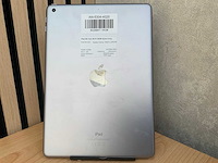 Apple - ipad - 6th gen - 32 gb wi-fi space gray - afbeelding 2 van  3