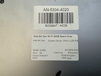 Apple - ipad - 6th gen - 32 gb wi-fi space gray - afbeelding 3 van  3