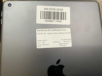 Apple - ipad - 8th gen - 32 gb wi-fi space gray - afbeelding 3 van  3