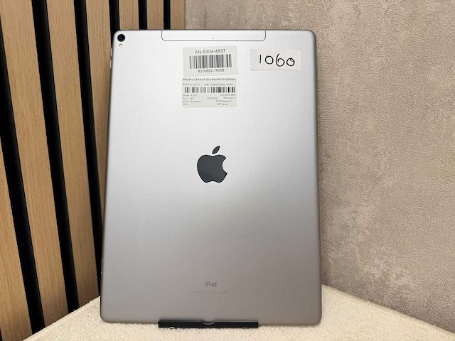 Apple - ipad pro - 2th gen - 256 gb wi-fi + cellular space gray - afbeelding 2 van  3