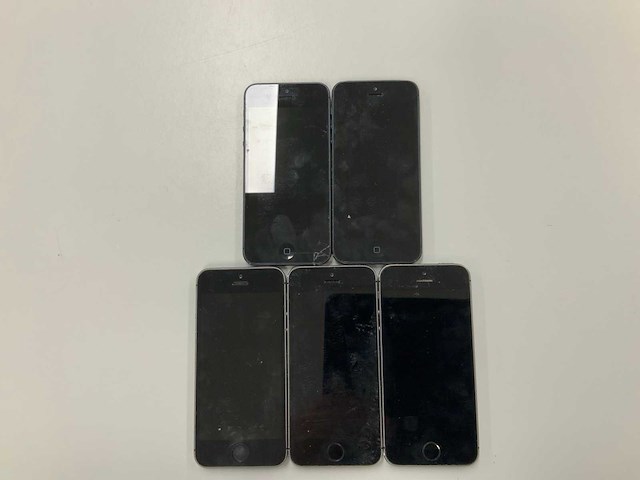 Apple - iphone 5s 16gb space gray & iphone 5 16gb space gray (5x) - afbeelding 1 van  2