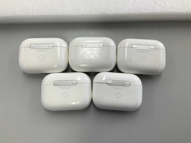 Apple - lege airpods pro cases (5x) - afbeelding 2 van  2