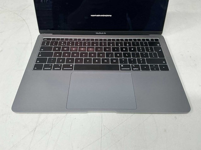 Apple - macbook air a1932 13 inch (2x) - afbeelding 8 van  13