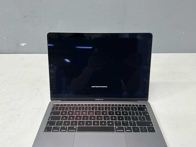 Apple - macbook air a1932 13 inch (2x) - afbeelding 9 van  13
