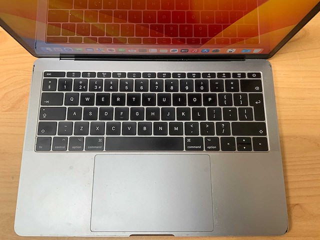 Apple - macbook pro - i5 / 8gb / 128gb / 13,3'' laptop - afbeelding 4 van  7