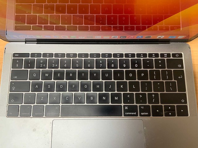 Apple - macbook pro - i5 / 8gb / 128gb / 13,3'' laptop - afbeelding 5 van  7
