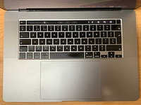 Apple - macbook pro - i7 / 16gb / 500gb / 16'' laptop - afbeelding 5 van  7