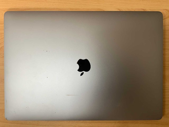 Apple - macbook pro - i7 / 16gb / 500gb / 16'' laptop - afbeelding 7 van  7