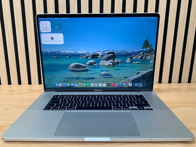 Apple - macbook pro - i7 / 16gb / 500gb / 16'' laptop - afbeelding 1 van  7