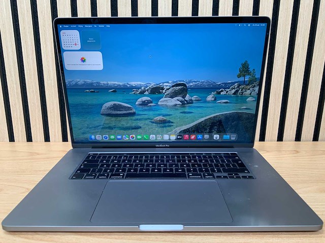 Apple - macbook pro - i7 / 16gb / 500gb / 16'' laptop - afbeelding 1 van  7