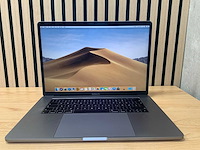 Apple - macbook pro - i7 / 16gb / 512gb / 15,4'' laptop