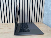 Apple - macbook pro - i7 / 16gb / 512gb / 15,4'' laptop - afbeelding 2 van  7