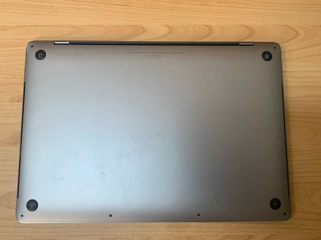 Apple - macbook pro - i7 / 16gb / 512gb / 16'' laptop - afbeelding 6 van  7