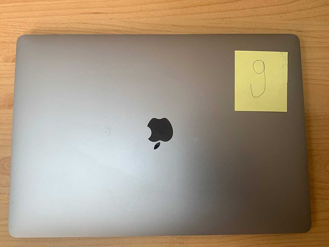 Apple - macbook pro - i7 / 16gb / 512gb / 16'' laptop - afbeelding 7 van  7