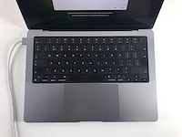 Apple - macbook pro 14.2”, m1, 16 gb ram, 512 gb internal memory laptop - afbeelding 4 van  7