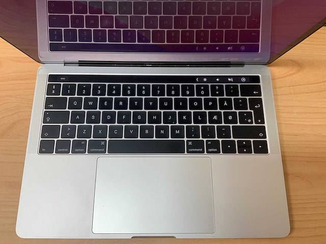 Apple - macbook pro a1706 i5 - laptop - afbeelding 4 van  7
