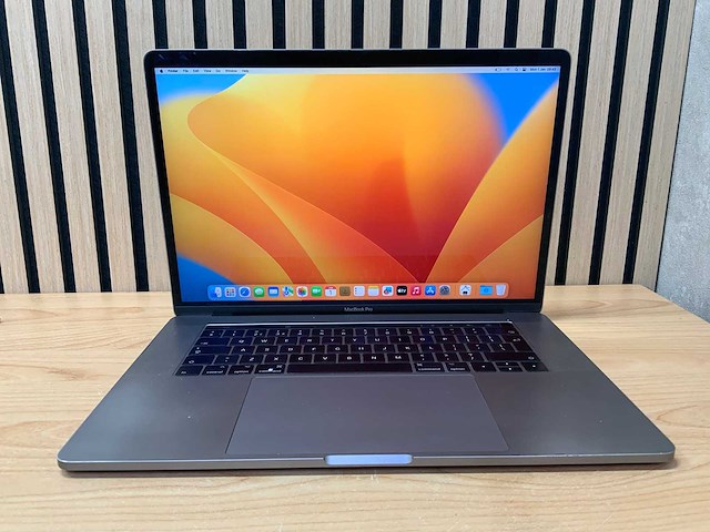 Apple - macbook pro a1707 i7 - laptop - afbeelding 1 van  4