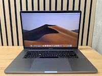 Apple - macbook pro a1990 i9 - laptop - afbeelding 1 van  6
