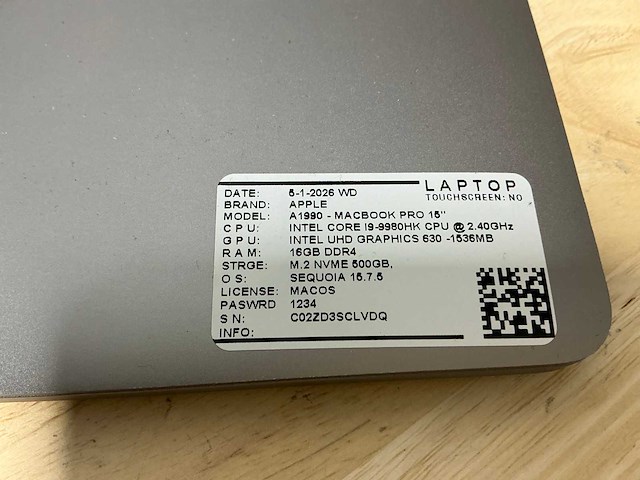 Apple - macbook pro a1990(i9) - laptop - afbeelding 2 van  6