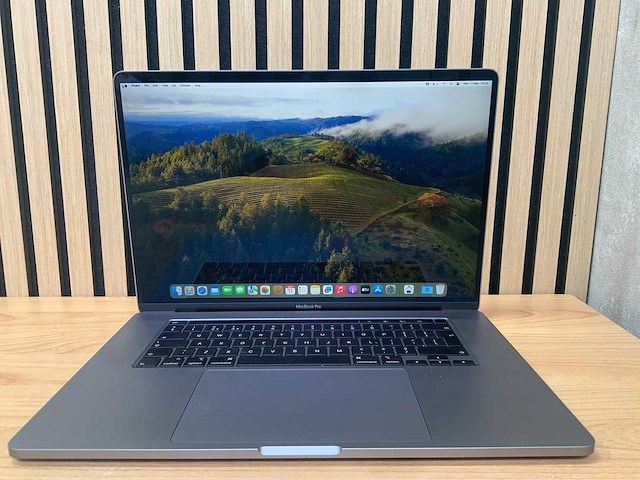 Apple - macbook pro a2141 i7 - laptop - afbeelding 1 van  7