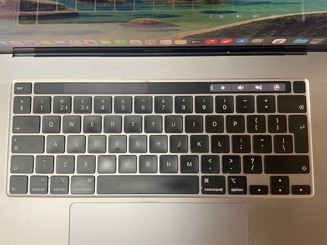 Apple - macbook pro a2141 i7 - laptop - afbeelding 5 van  7