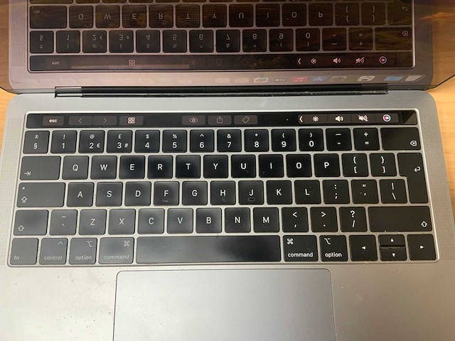 Apple - macbook pro a2159 i5 - laptop - afbeelding 5 van  7